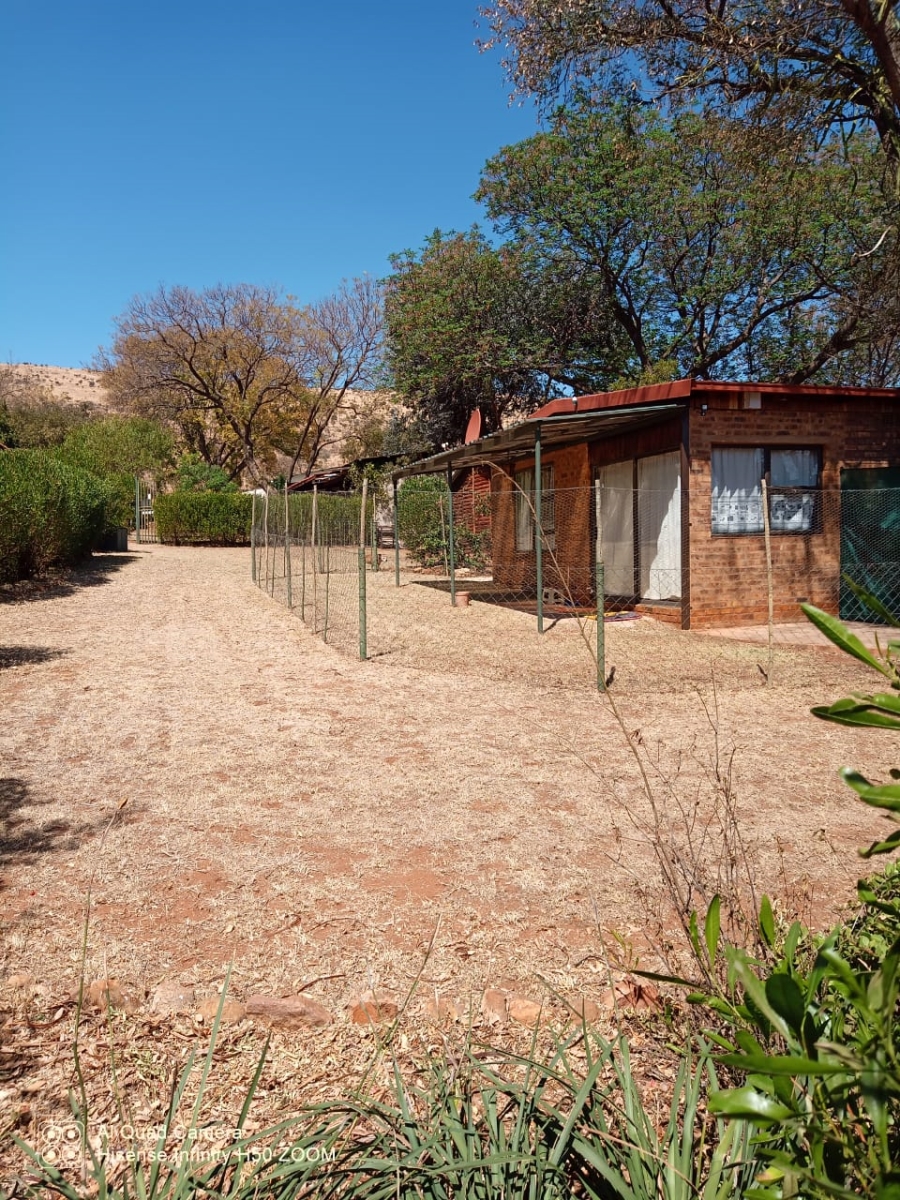 1 Bedroom Property for Sale in De Rust AH North West